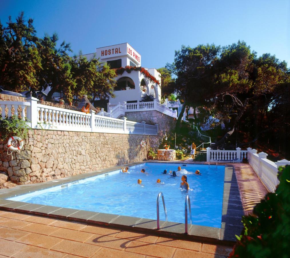 Hostal Los Pinos Cala de Sant Vicenc Esterno foto