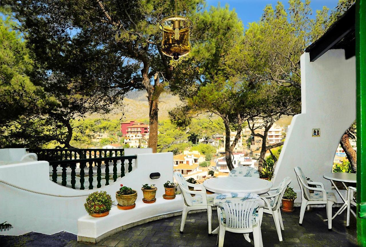 Hostal Los Pinos Cala de Sant Vicenc Esterno foto